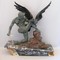 Антикварная скульптура «Битва с орлом»