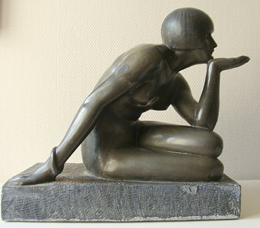 Антикварная скульптура «Энигма»