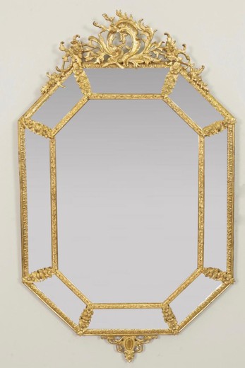 Антикварное зеркало из золоченой бронзы