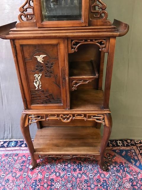 Антикварный кабинет