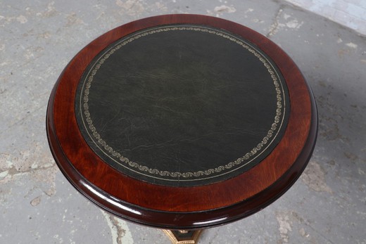 Антикварный столик Людовик XV