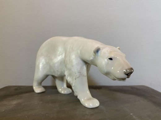 Винтажная фигурка «Белый медведь»