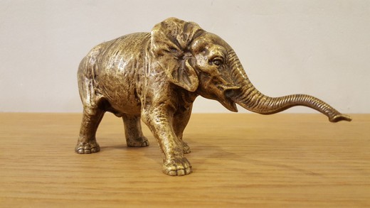 антикварная скульптура слон из венской бронзы