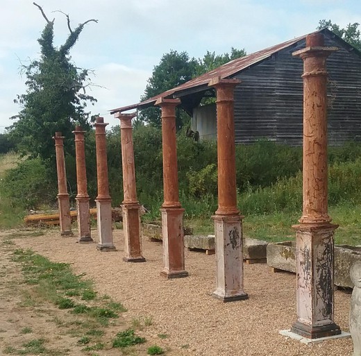 антикварные колонны из металла в стиле классицизм