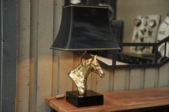 Винтажная настольная лампа «Лошадь»
