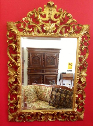 antique mirror, mirror in the style of Louis XV, frame of gilded wood, antique interior items, decor, Louis XV, Rococo, antiques shop, antique gallery