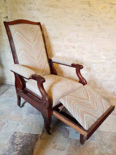 старинное кресло, анткиварное кресло. купить антиквариат. купить антикварное кресло, купить старинное кресло, купить кресло из красного дерева начао 19 века, мебель ампир, мебель в стиле регенства, мебель эпохи регенства