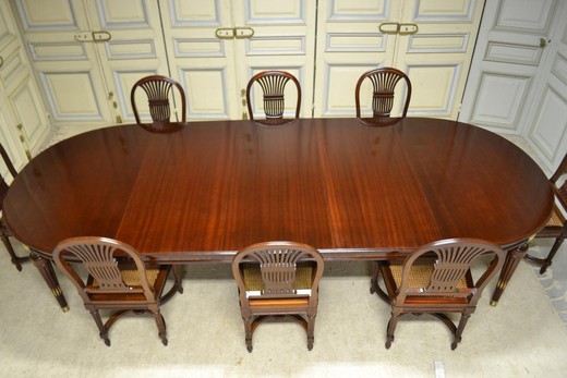 антикварная столовая, антикварный стол, антикварный буфет, комплект стульев, старинная столовая, антикварная мебель, столовый гарнитур
