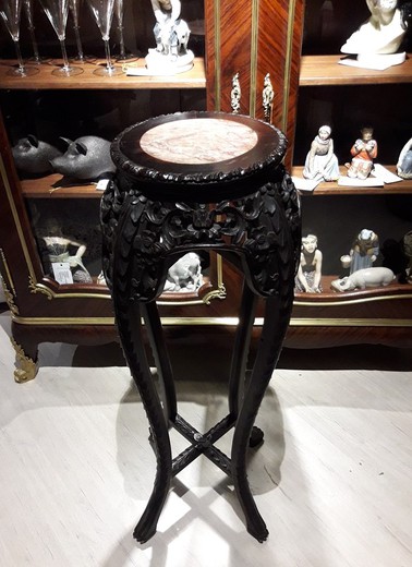 Antique console table oriental style