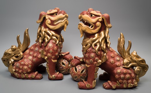 Pair sculptures Foo dogs