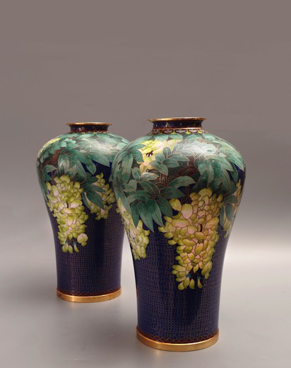Pair vases Wistaria in blossom