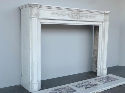 Antique fireplace Louis XVI