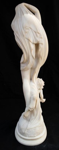 Антикварная скульптура «В ночи»
