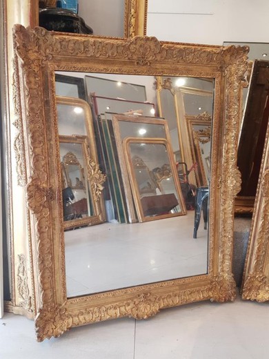 Антикварные парные зеркала в стиле Людовика XIV