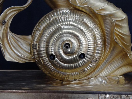 антикварная галерея предметов декора и интерьера в стиле ампир из золоченой бронзы