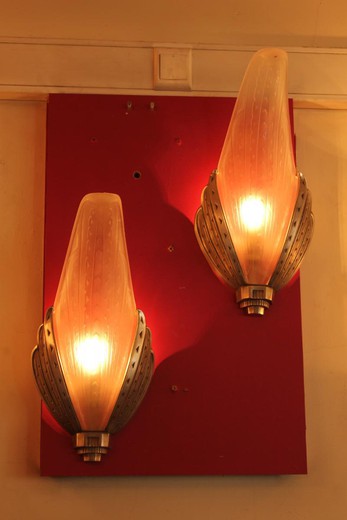 парные настенные светильники, настенные светильники, светильники в стиле ар-деко, стиль ар-деко, предметы в стиле ар-деко