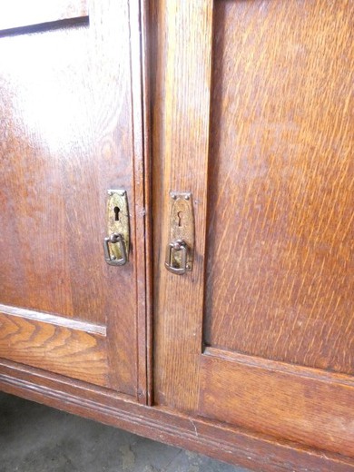 Antique Art-Nouveau chest of drawers