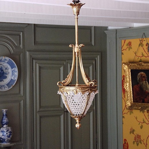 Antique lantern with crystal pendants
