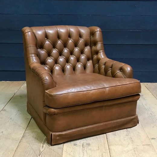 antique pair armchairs, old pair armchairs chesterfild, leather armchairs, vintage armchairs, antiques shop, antique gallery, vintage leather armchairs, vintage Chesterfield chairs