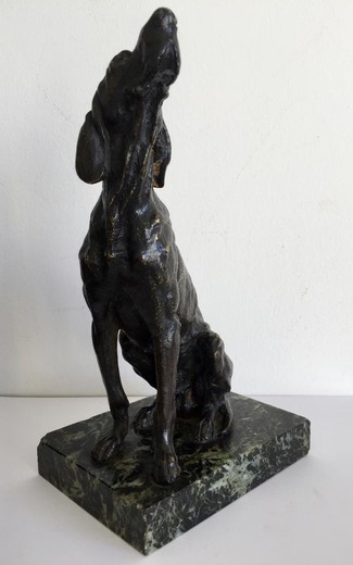 Antique sculpture «Dog»