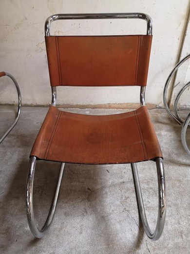 Набор из 6 стульев Миса ван дер Роэ