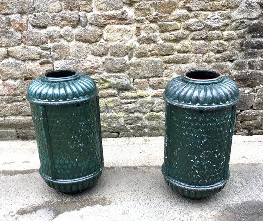 Pair of antique urns