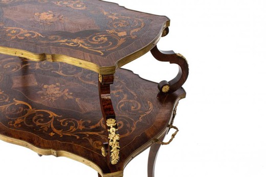 Antique Louis XV tea table