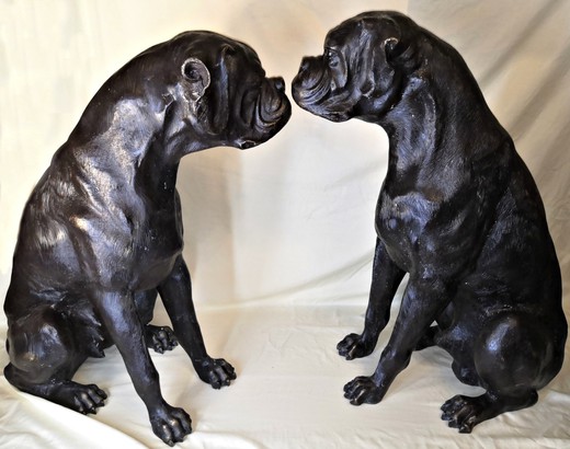 Twin sculptures "Boxers"
