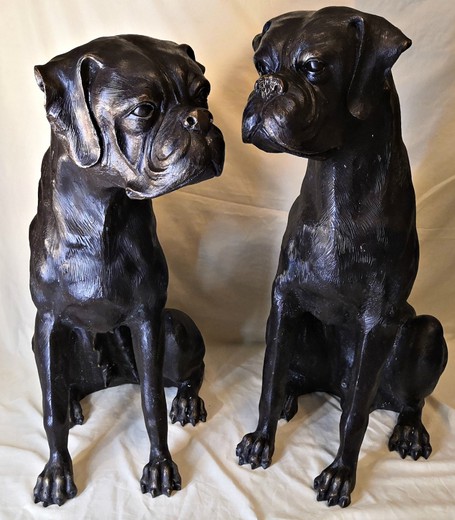 Twin sculptures "Boxers"