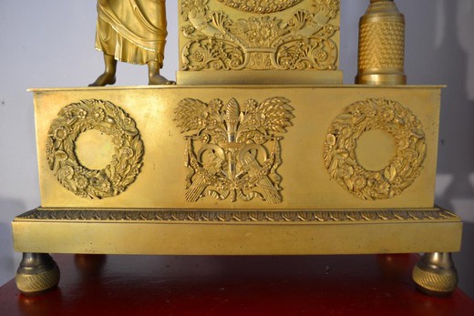 галерея старинных часов предметов декора и интерьера в стиле ампир из золоченой бронзы