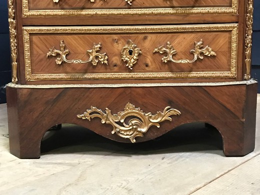 Antique Chest Of Drawers