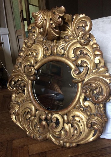 antique baroque mirrors in the mirror