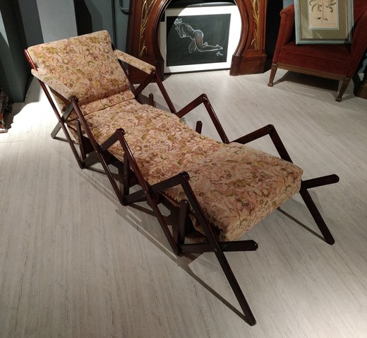 Купить старинное кресло-шезлонг из бука в Москве