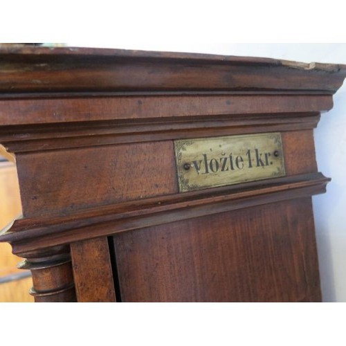 Antique polyphne cabinet