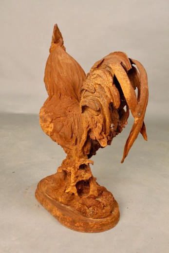 Антикварная скульптура "Петух"