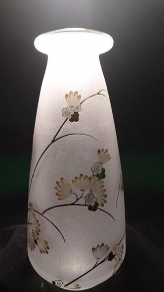 Antique vase "Daum Nancy"