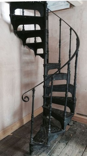 чугунная лестница, железная лестница, лестница из чугуна, предметы декора и интерьера