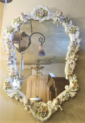 зеркало для интерьера в стиле рококо, старинное зеркало, антикварное зеркало, зеркало для фарфора, зеркало с путти, зеркало с ангелочками