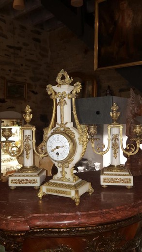 антикварные предметы декора из мрамора и бронзы ампир