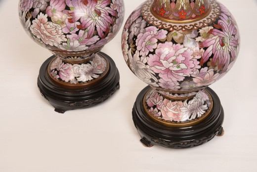 винтажные вазы, вазы клуазоне, парные вазы в восточном стиле, парные вазы с перегородчатой эмалью