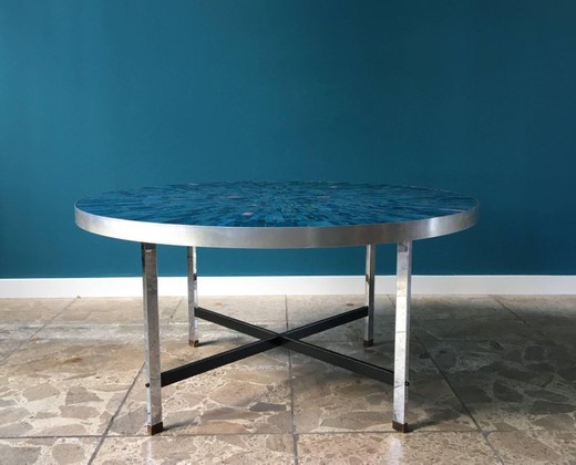Дизайнерский стол с мозаикой