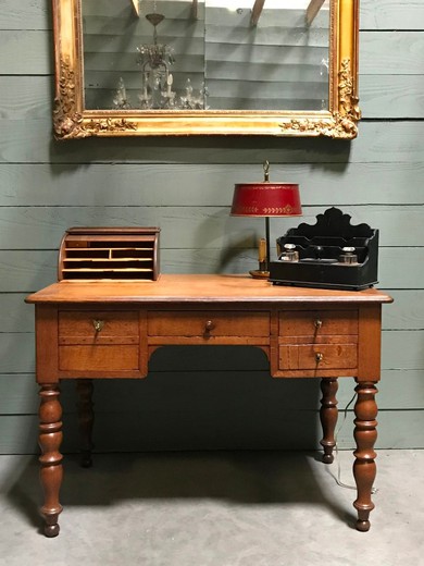 Письменный стол в стиле Луи Филиппа