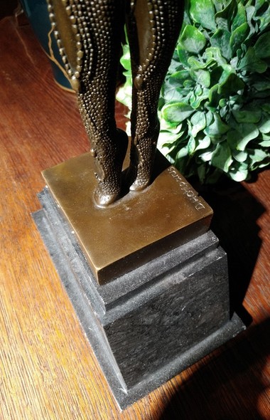 Bronze sculpture «Dancer»