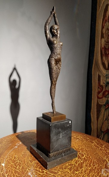 Bronze sculpture «Dancer»