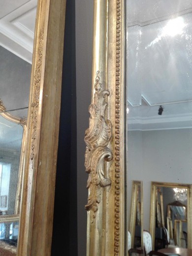 Большое антикварное зеркало