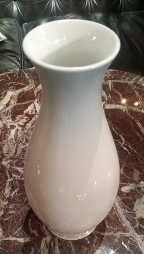 Антикварная фарфоровая ваза