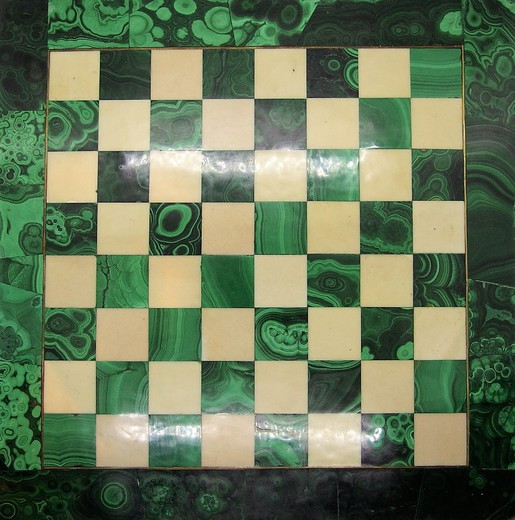Антикварный набор для игры в шахматы "Аметист"