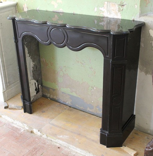 Elegant antique Pompadour fireplace