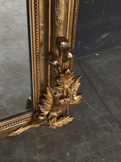 магазин старинных зеркал предметов декора и интерьера из золоченого дерева