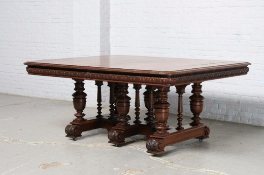 старинный обеденный стол из ореха в стиле ренессанс 19 век